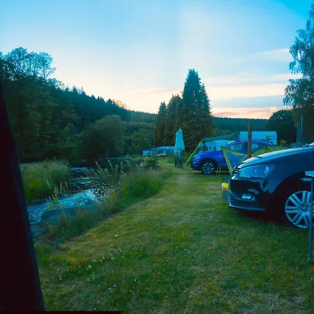 Campingplads Camping Des Neufs Pres