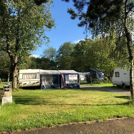 Campingplads Camping Des Neufs Pres Vielsalm