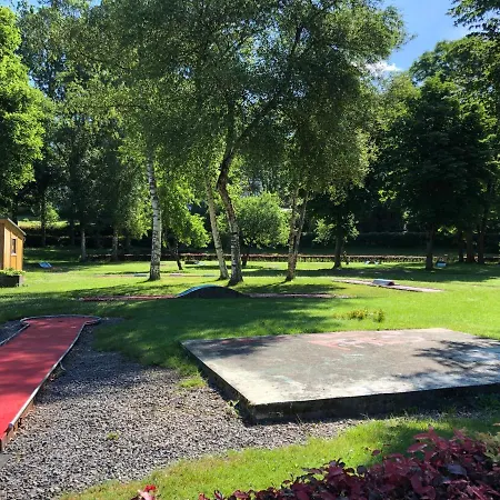 Camping Des Neufs Pres Campsite *